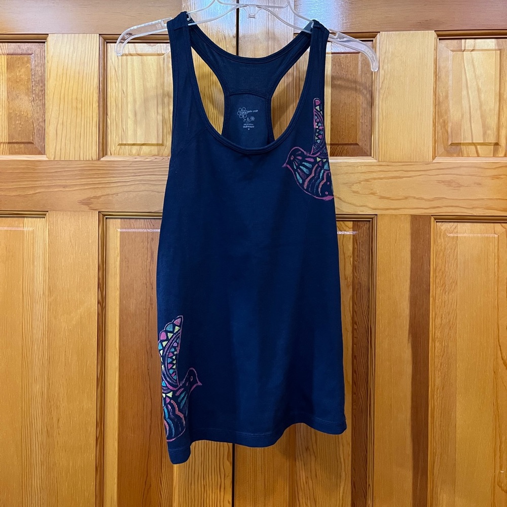 Old Navy racerback yoga top with painted birds embellishments